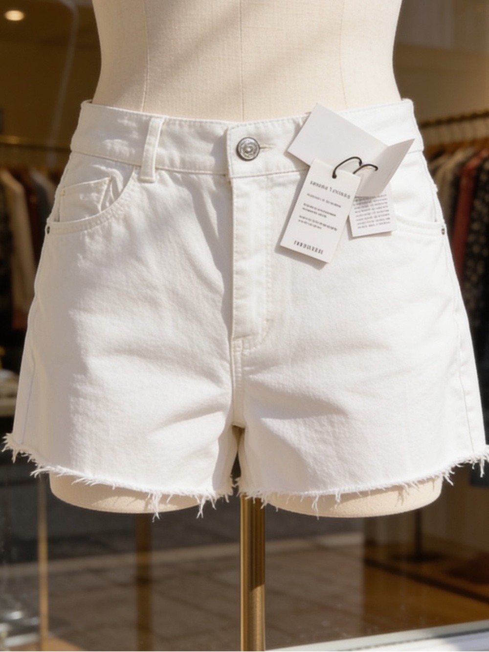 Gibson *Latimer Raw Hem Shorts NWT Perfect Fit